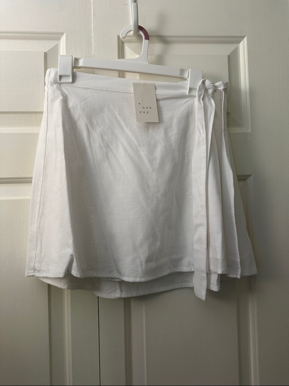 a new day White Tie-Waist Skater Skort